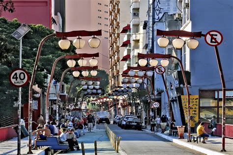 Liberdade - Descubra um bairro paulistano que é o centro da cultura ...