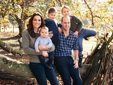 See Prince William and Kate Middleton’s Royal Family Christmas Card | Vogue