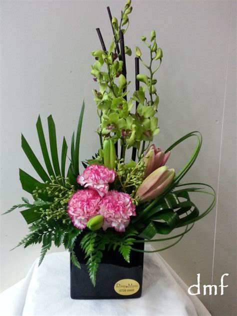 1000+ images about flower arrangement on Pinterest | Casket sprays ...