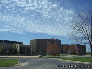 About St Louis Missouri - Information on Attractions, Shopping, Dining, Schools and more