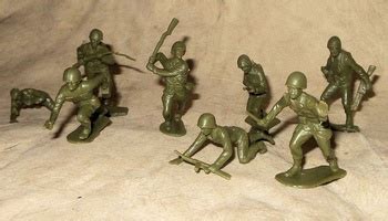 Marx Toy Soldiers US Army WWII Marx Battleground Play Set 1960s-70s | Collectors Weekly