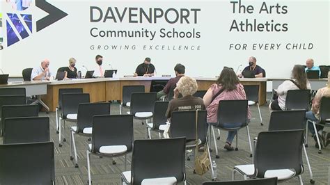 Davenport public school board votes to require masks | wqad.com