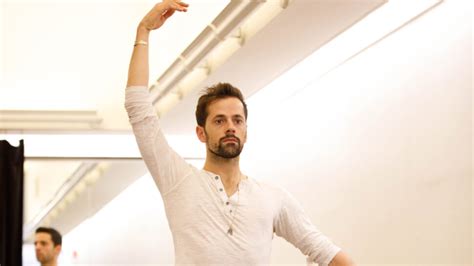 How Robert Fairchild Bridges the Gap Between Ballet and Broadway With Brigadoon | Playbill