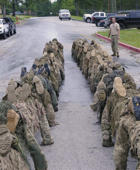 12 intense photos of the Army's grueling sniper school - Americas Military Entertainment Brand