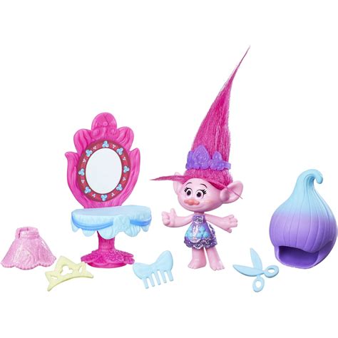 DreamWorks Trolls Poppy Style Set, Includes 4 Accessories and Vanity ...