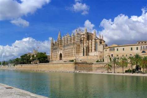 Catedral de Palma de Maiorca Conhecendo os habitantes locais: MELHORES ...