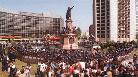 A statue of Christopher Columbus in Mexico City will be replaced by one ...