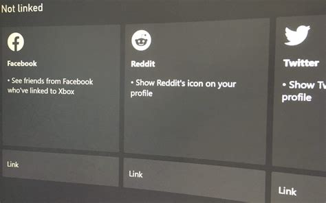 New Xbox OS update brings linked social media accounts on Gamer Profiles - OnMSFT.com