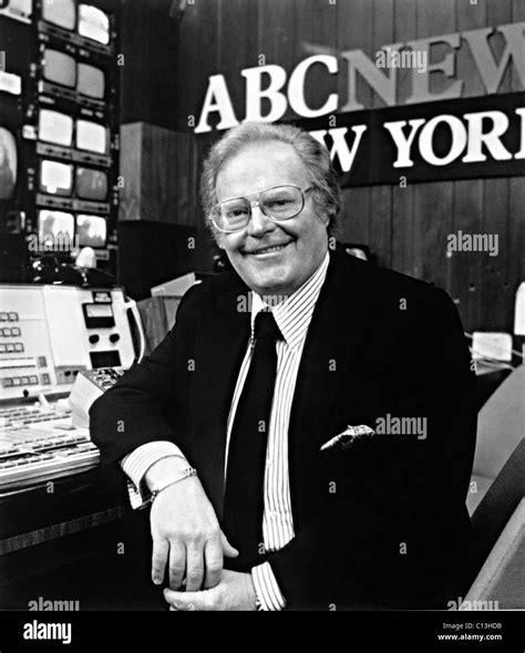 ROONE ARLEDGE, President of ABC News & Sports, early 1980's Stock Photo - Alamy