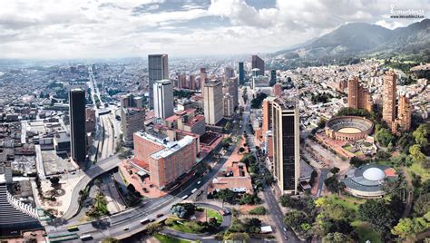 En Bogotá, en cuyo centro está la sede del Gobierno, los visitantes pueden conocer el Museo del ...