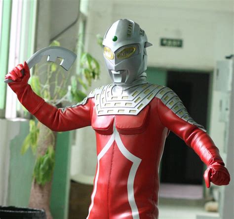 Tokusatsu Cosplay • Ultra Seven cosplay made by toys_wawa. Currently...