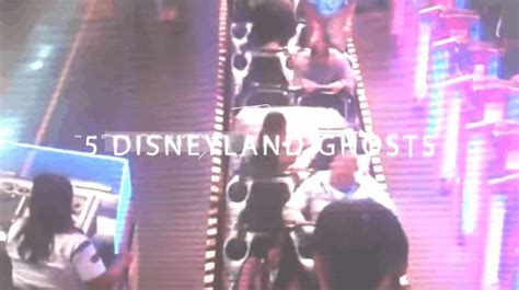 disneyland-ghosts | FizX