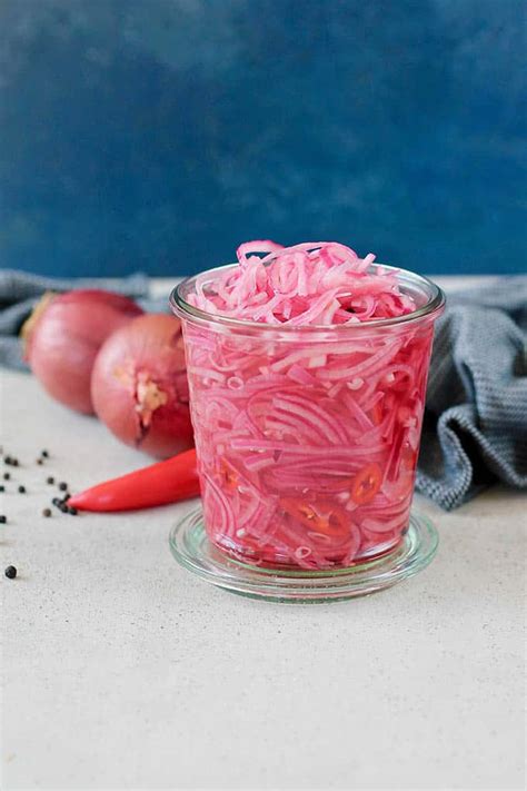 Spicy Pickled Onions - Hey Nutrition Lady