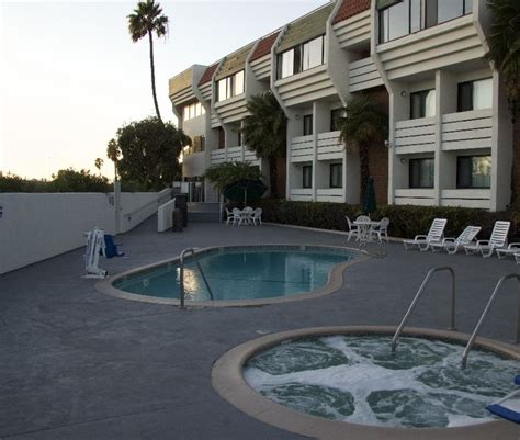 Heated Pool & Spa in Ventura. Enjoy the California weather at the ...