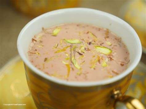 Kashmiri Chai (Pink Tea) – Food Fusion