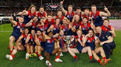 3200x1440 Resolution Melbourne Demons AFL 2021 Champions 3200x1440 ...