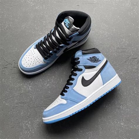 Air Jordan 1 University Blue 555088-134 Release Date - SBD