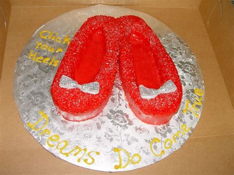 Red Shoes Dorothy Wizard Of Oz - CakeCentral.com