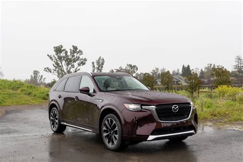 Is the 2024 Mazda CX-90 a Good 3-Row SUV? 4 Pros and 3 Cons | Cars.com