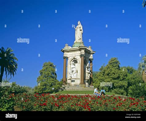 The Statue of Queen Victoria Queen Victoria Gardens Melbourne Australia ...