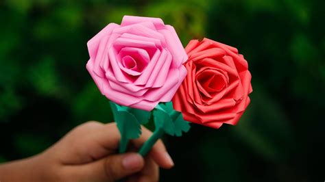 How To Use Paper Flowers: An Introduction