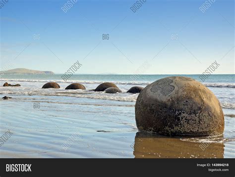 Round Rock Formations Image & Photo (Free Trial) | Bigstock