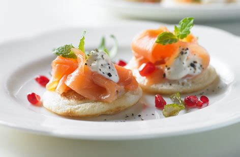 Smoked salmon blinis | Tesco Real Food