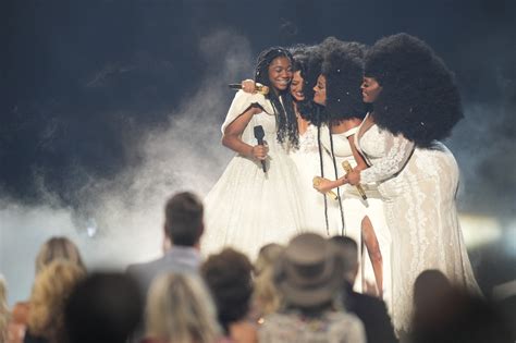 Mickey Guyton, Brittney Spencer and Madeline Edwards Deliver Powerful Performance at CMA Awards ...