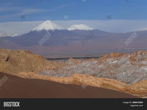 Valle De La Luna ( Image & Photo (Free Trial) | Bigstock