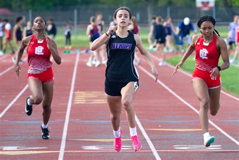 Freshmen track stars flourish at division championships | EastBayRI.com ...