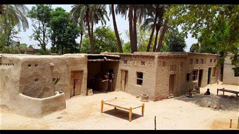 Old House Design In Punjab Village : Traditional Mud House In Pakistan | Bodenswasuee