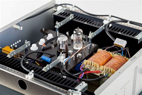 EHT Power Amplifier - Thöress