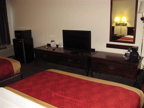 INN & SUITES MADISON, GA - Hotel Reviews, Photos, Rate Comparison ...