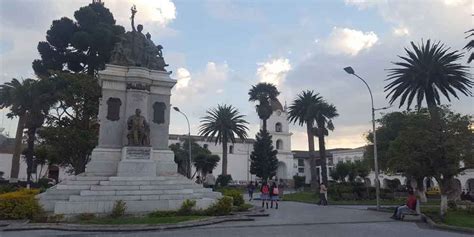 Latacunga, Ecuador - Travel Guide, Places to go, Things to do - PlanetAndes