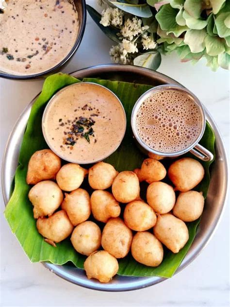 Punugulu Recipe(இட்லி மாவு போண்டா) using leftover idli batter & Coconut ...