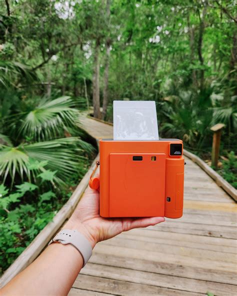 Instax Square SQ1 review: Modern yet old-school | Popular Photography