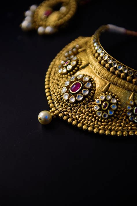 Best Gold Bridal Jewellery Designs For Brides - ★★★★Rish Agarwal★★★★ Best Candid Wedding ...