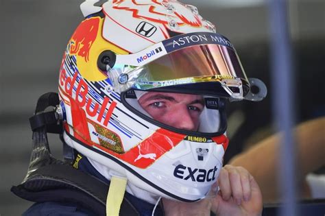 Red Bull approved Verstappen F1 helmet supply change after testing