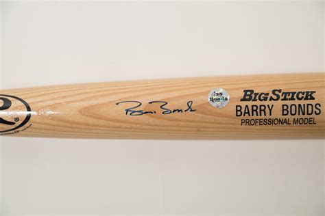 Lot Detail - Barry Bonds Signed Rawlings Big Stick Baseball Bat - JSA