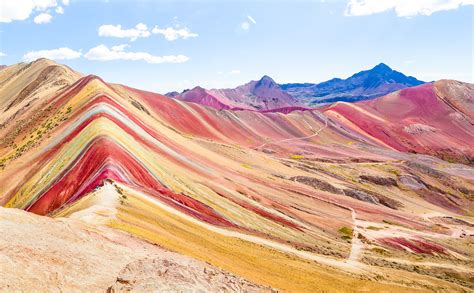 What ‘Rainbow Mountain’ in Peru really looks like | Rainbow mountains peru, Rainbow mountain ...