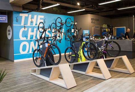 Brand Stores | Giant Bicycles | Retail | Whiteroom | Retail interior, Retail design, Showroom design