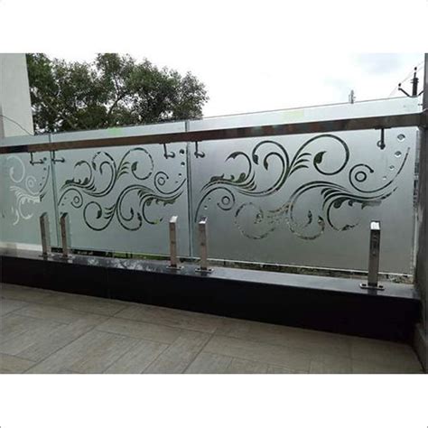 Design Front Steel Railing Glass at Best Price in Ranchi | Ariewa Glass ...