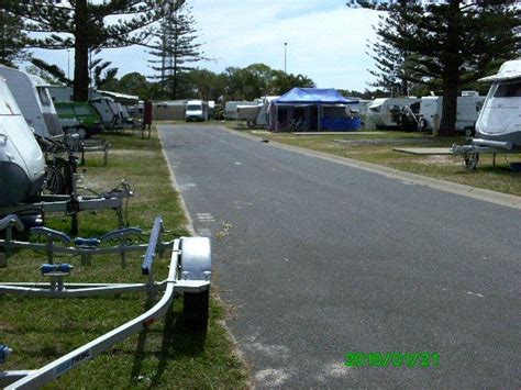 Broadwater Tourist Park - Southport Powered sites for caravans