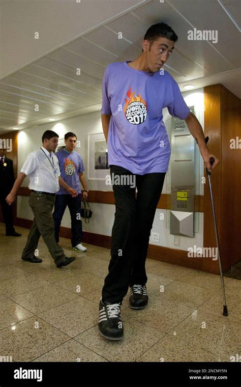 Turkey's Sultan Kosen, 27, the tallest man on earth according to the ...