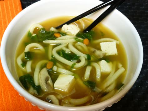 Vegetable Udon Noodle Soup - Vegetariant