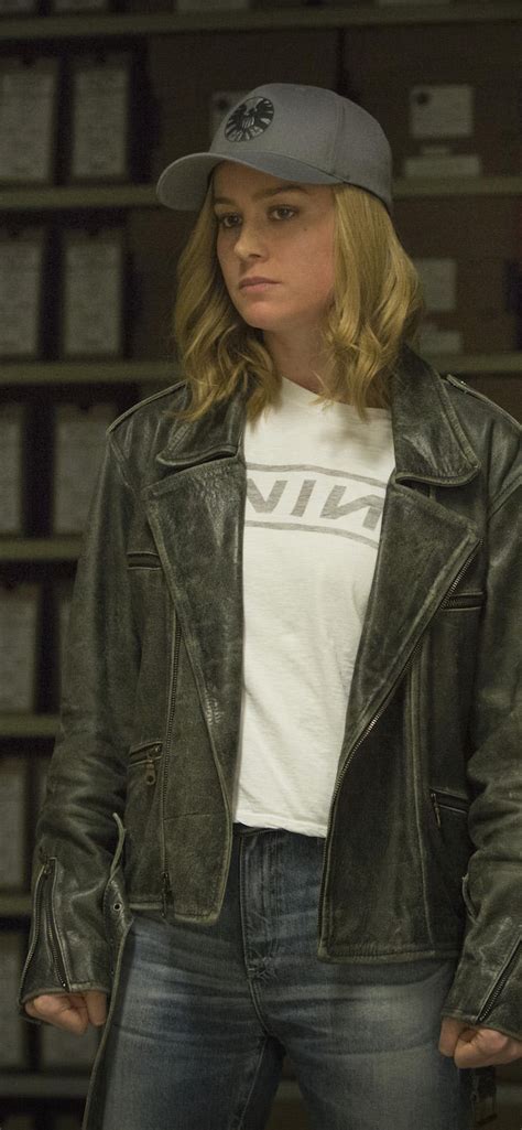 1242x2688 Resolution Brie Larson as Carol Danvers in Captain Marvel ...