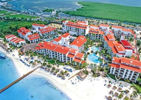 Gone downhill - Review of The Royal Cancun All Suites Resort, Cancun ...