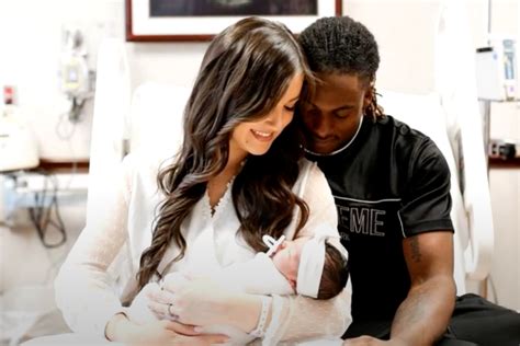 Davante Adams Wife: How He Met Devanne + Their Two Kids