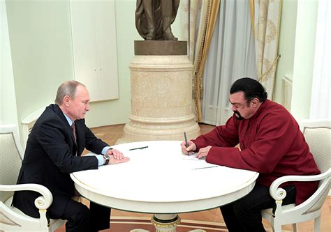 Surprised by Russia: Steven Seagal is friends with Putin and loves caviar - Russia Beyond