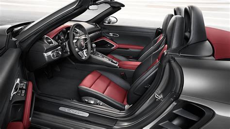 2024 Porsche 718 Interior - Danit Elenore